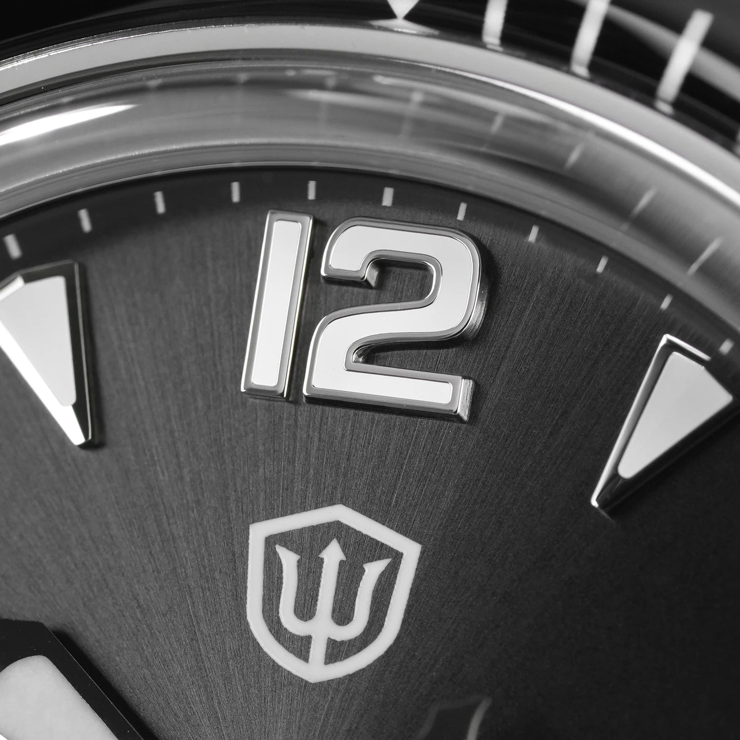 Watchdives 50-Fathoms Watch VH31 Sweep Seconds Quartz Movement Luminous 200m Waterproof Sapphire Stainless Steel  Watches WD50Q
