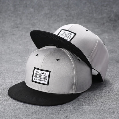 Miesten kirjaillulla tekstillä varustettu trendikäs, helposti yhdisteltävä suoralla lipalla oleva baseball-lippalakki – naisten kesäinen hiphop-hattu ulkokäyttöön, säädettävä aurinkosuojallinen lippis
