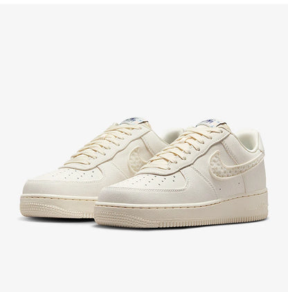 Оригинални дамски леки ежедневни маратонки Nike Air Force 1 Classic IH7351-010