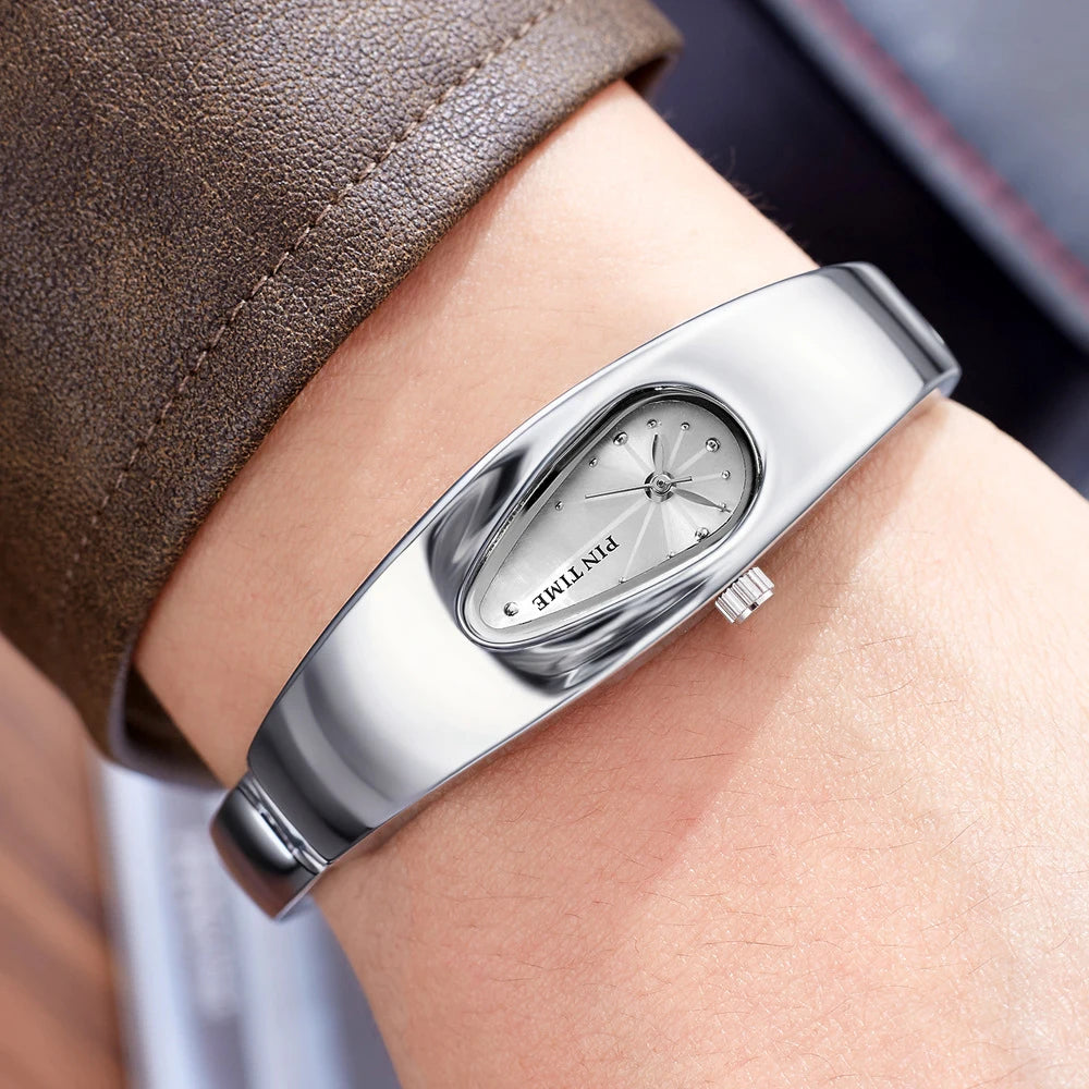 y2k watch shaped teardrop bracelet watch female couple light luxury senior sense of antique wind Gift Ladies' Quartz Wristwatch