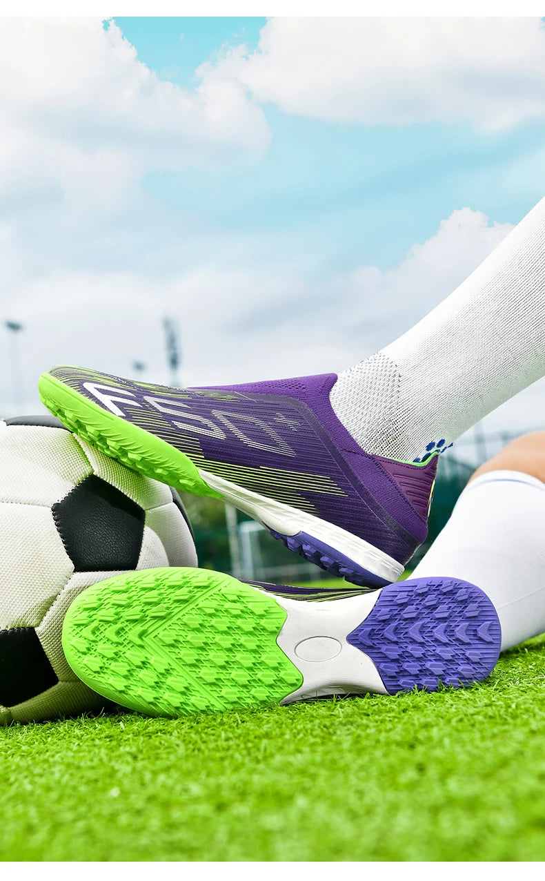New Men's Football Boots Turf Comfortable Ultralight Soccer Shoes Non Slip Sport Fg Grass Cleats Futsal Indoor Adult Non-Slip