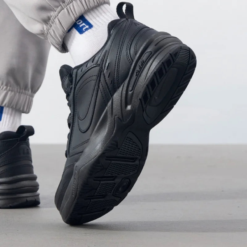 Nike Ανδρικά Παπούτσια Air Monarch IV Μαύρα Triple Black Dad Παπούτσια Τρεξίματος 415445-001