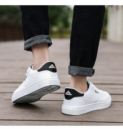 Men's Casual Skateboarding Shoes White Shoes Outdoors Leisure Sneakers Breathable Walking Shoes Flat Shoes Chaussure Homme 39-48