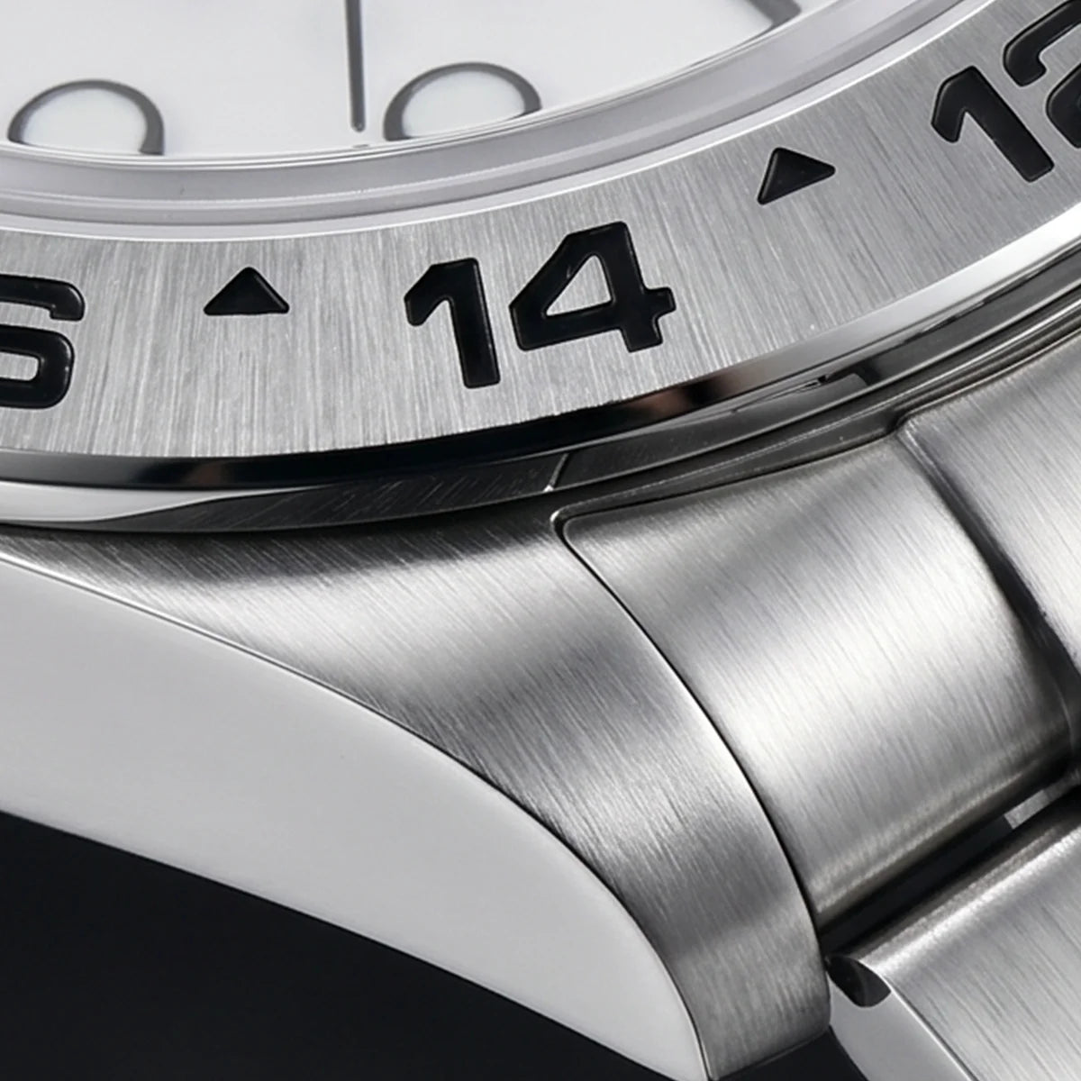 Pagani Design 2026 Nuovo orologio subacqueo da uomo 42mm in zaffiro, automatico meccanico GMT, impermeabile 100m PD1682