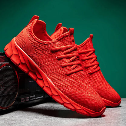 Men's shoes Four Seasons new plus size Flying weaving Lightweight Breathable Casual Sports Shoes Soft Sole Outdoor Running Shoes