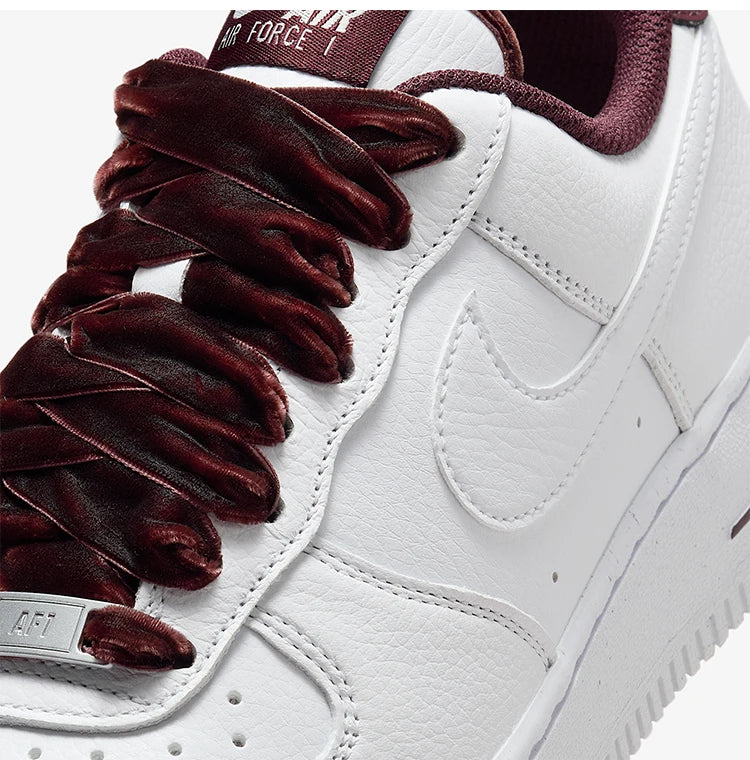 Оригинални дамски ниски ретро леки ежедневни маратонки Nike Air Force 1 HV4403-600