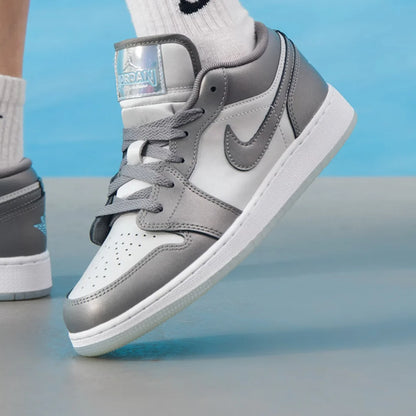 Nikeove nove ženske skate čevlje Air Jordan 1 Low Se – udobne, lahke, trpežne in odporne proti obrabi Hv4398-014