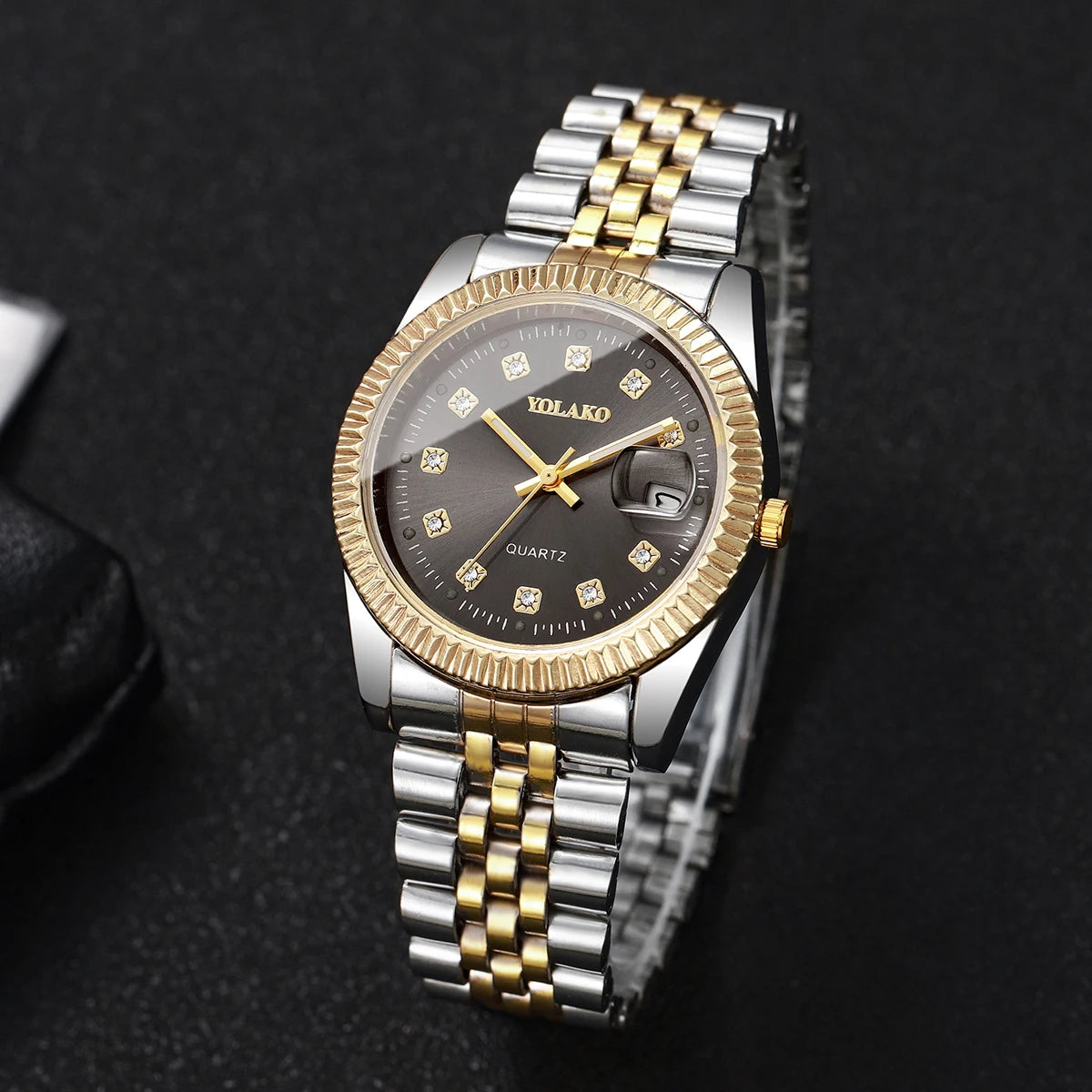 Luxury Men Calendar Quartz Watch  Fashion Rhinestone Steel Men's Business Watches Reloj Hombre Clock Gift（Without Box）