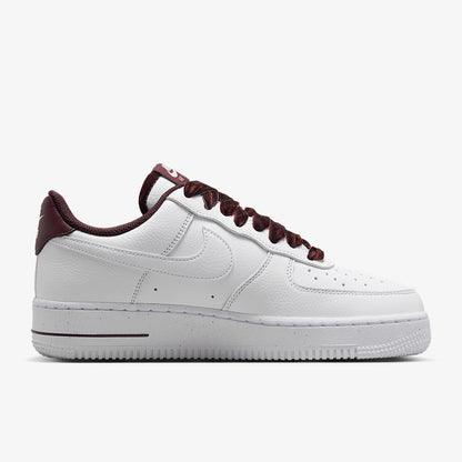 Оригинални дамски ниски ретро леки ежедневни маратонки Nike Air Force 1 HV4403-600