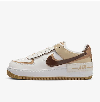 Nike Authentic Air Force 1 Scarpe da skate da donna con ammortizzazione comfort DZ1847-106