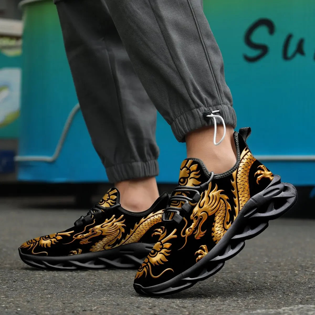 Men Casual Sneakers Mesh Lightweight Breathable Soft-Soled Running Shoes Slip-On Male Flats Loafers Shoe Trainers Zapatos Hombre