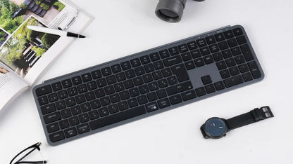 Teclado sem fios ultrafino Keychron B6 Pro com layout ISO, tamanho completo, portátil e leve, ligações 2.4GHz e Bluetooth