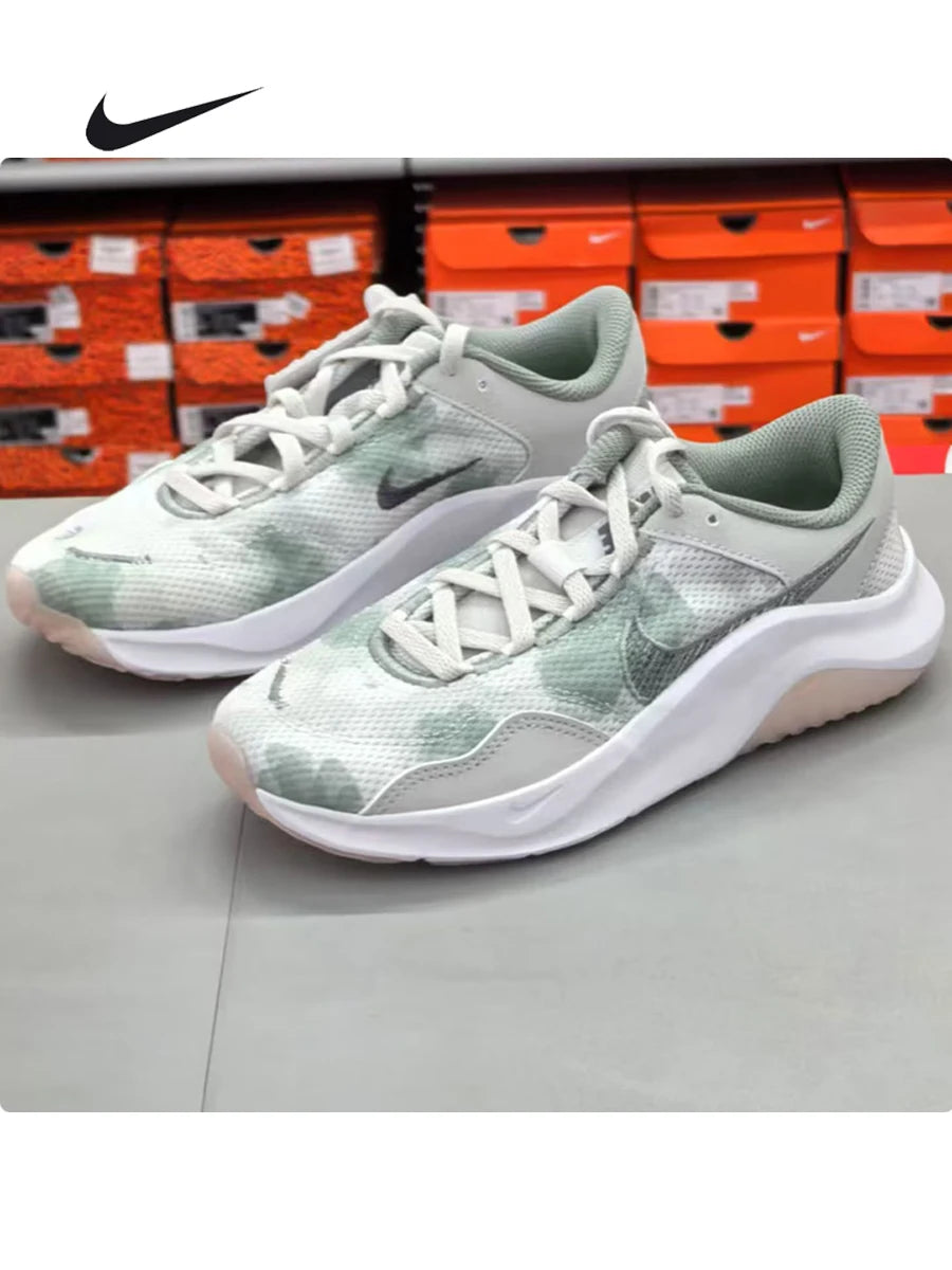 Nike Legend Essential 3 Sapatilhas de Treino e Corrida Casuais, Confortáveis e Versáteis para Mulher DV9008-001