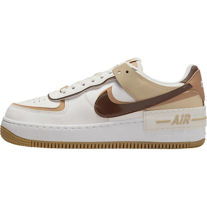 Nike Authentic Air Force 1 Scarpe da skate da donna con ammortizzazione comfort DZ1847-106