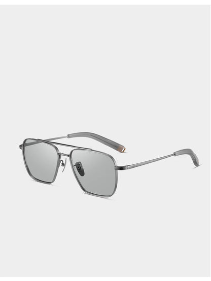 CAPONI Polarized Men Sunglasses Seiko Pure Titanium Photochromic Outdoor Driving Shades UV400 Original Brand Sun Glasses BS50004