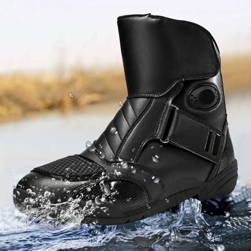2025 New Men's Motorcycle Boots Outdoors Waterproof Safety Protection Motorcycle Shoes High Quality PU Leather Men Motos Boot