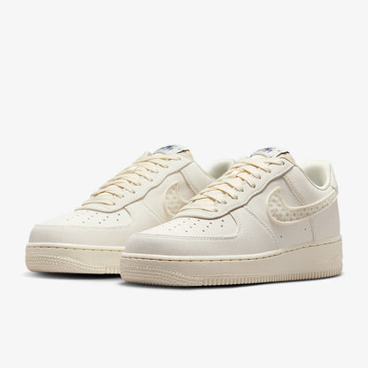 Оригинални дамски леки ежедневни маратонки Nike Air Force 1 Classic IH7351-010
