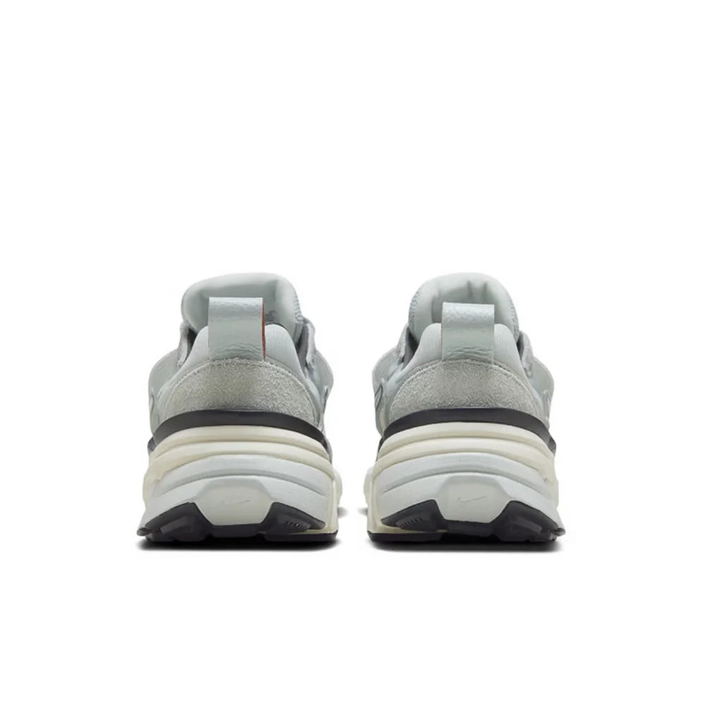 Nike W V2K RUN – damskie sportowe buty do biegania na co dzień, antypoślizgowe, wytrzymałe i oddychające FN6703-003