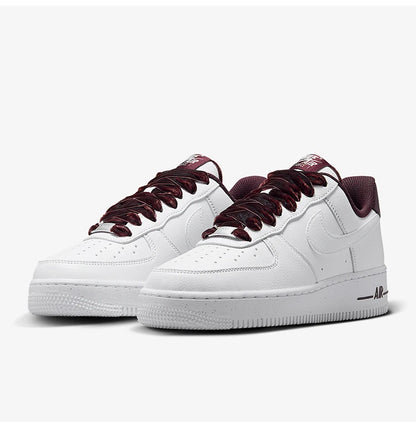 Оригинални дамски ниски ретро леки ежедневни маратонки Nike Air Force 1 HV4403-600