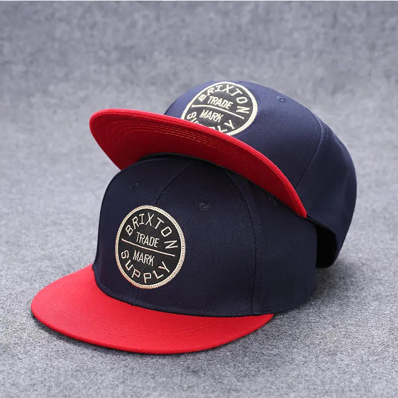 Miesten kirjaillulla tekstillä varustettu trendikäs, helposti yhdisteltävä suoralla lipalla oleva baseball-lippalakki – naisten kesäinen hiphop-hattu ulkokäyttöön, säädettävä aurinkosuojallinen lippis
